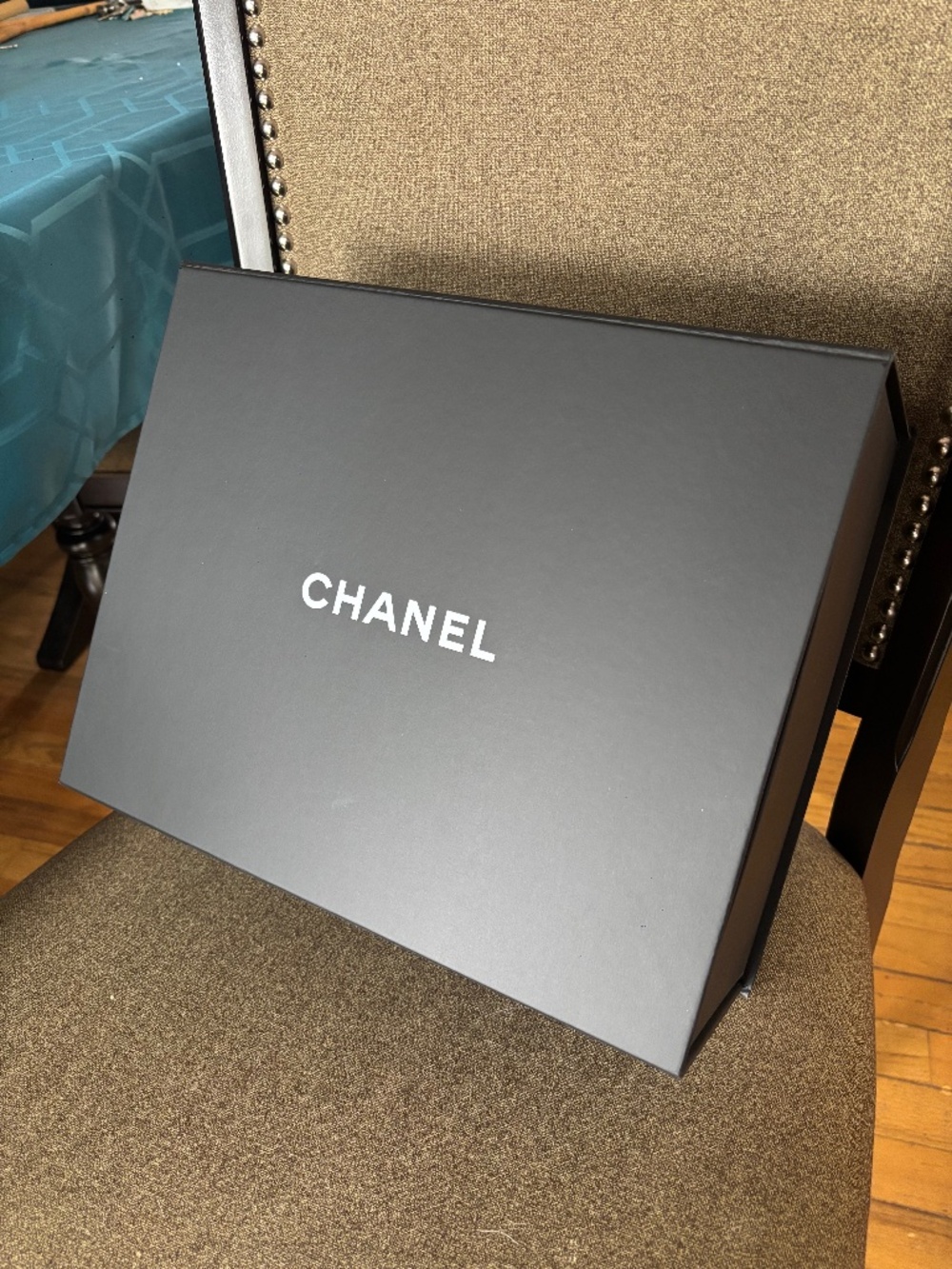 Chanel Medium Box